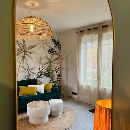 Maison Renovee De Gamme De Centre-ville Villa Saint-Berthevin