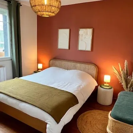 Maison Renovee De Gamme De Centre-ville Saint-Berthevin