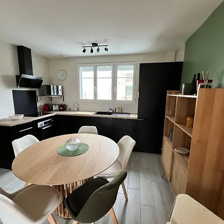 Maison Renovee De Gamme De Centre-ville Villa