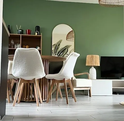 Maison Renovee De Gamme De Centre-ville 别墅 Saint-Berthevin